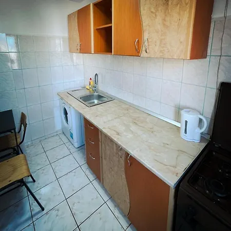 Sun Apartment *